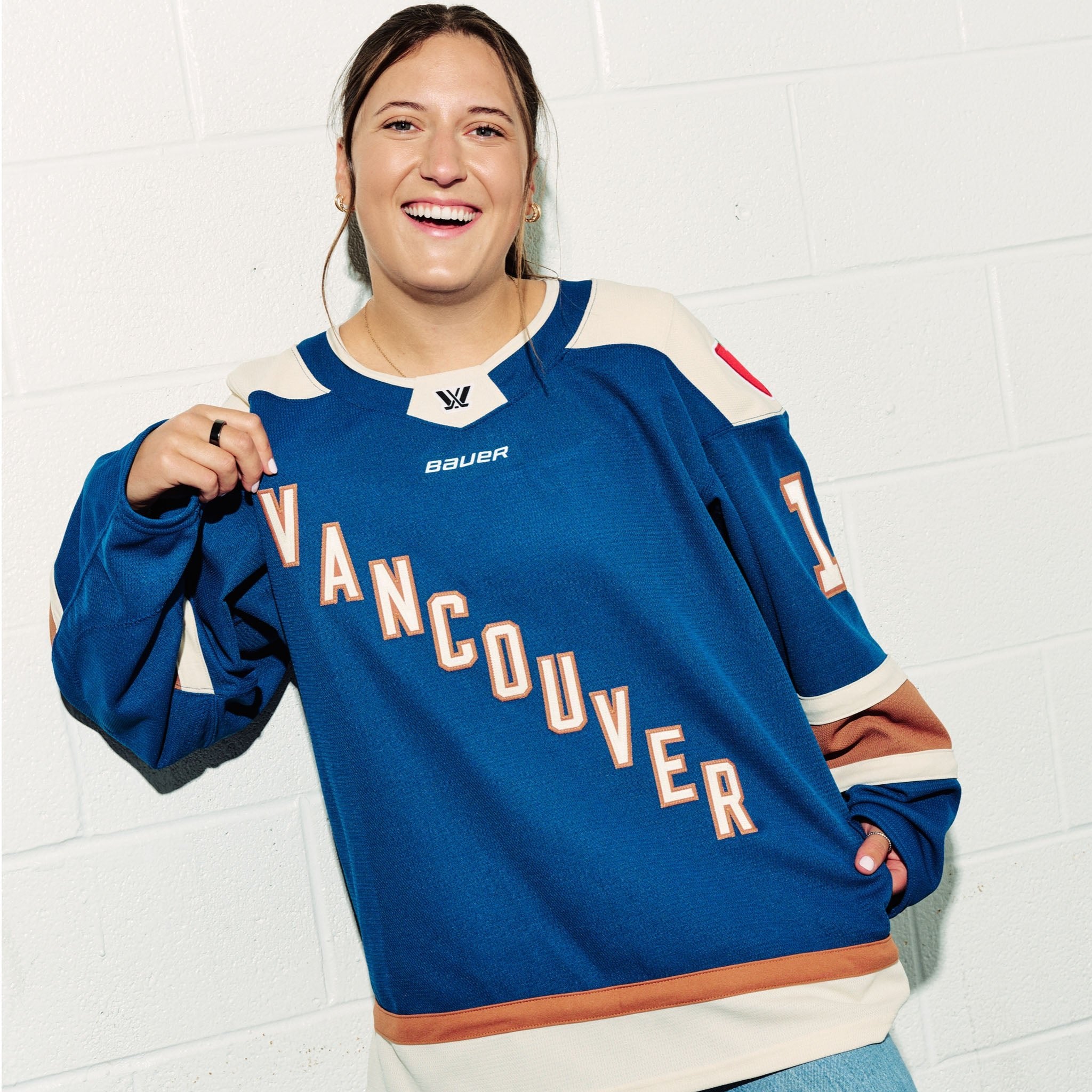 Adult PWHL Vancouver Jenn Gardiner Bauer Replica Home Jersey - Jersey in Blue