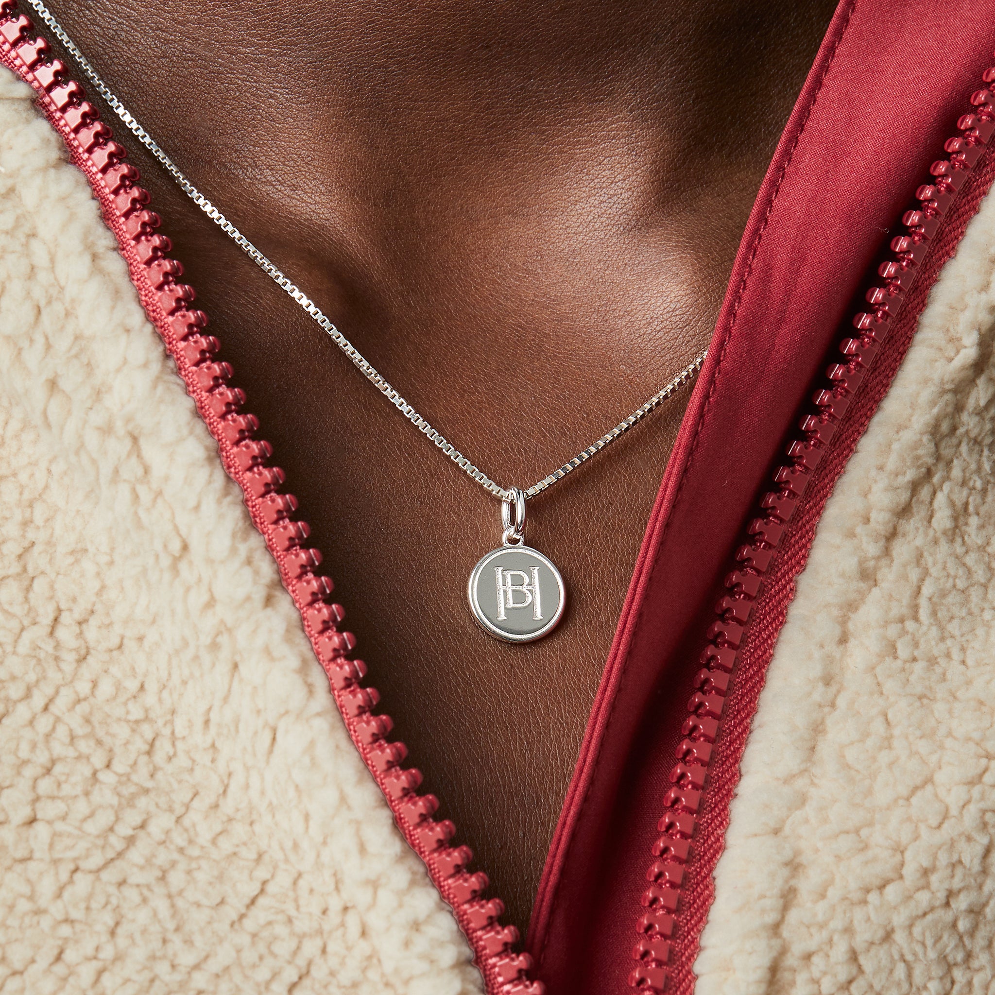 Montreal Victoire Hillberg & Berk Silver Medallion Necklace - Jewelry in Silver