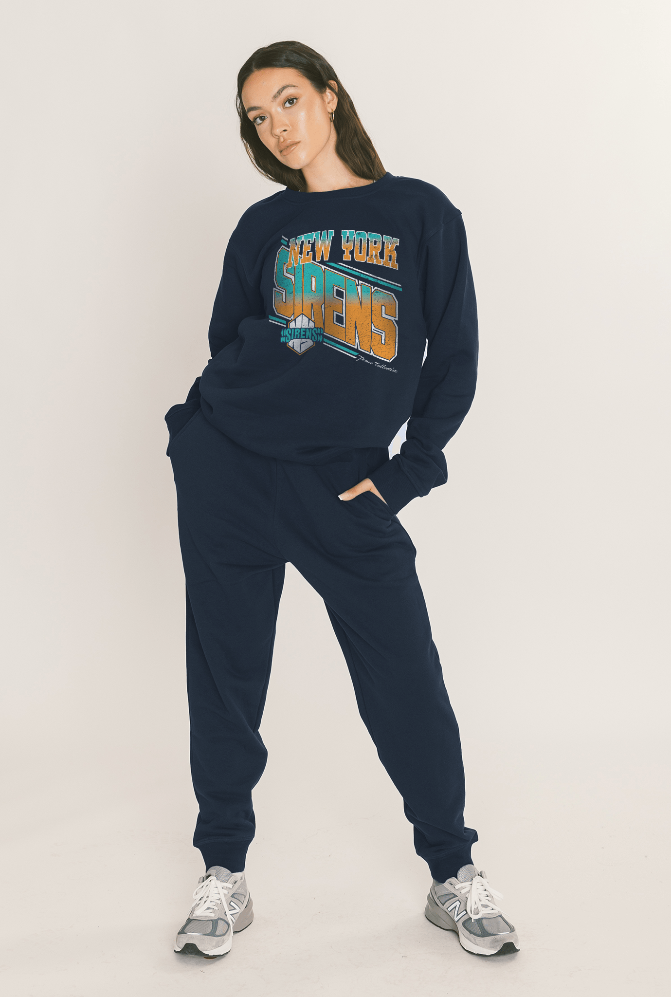 New York Sirens Unisex Peace Collective Vintage Fleece Crew - Crewneck in Navy