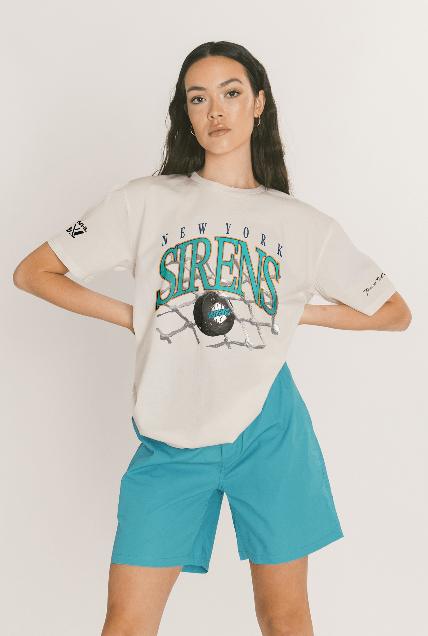New York Sirens Unisex Peace Collective Vintage Heavy Weight T-Shirt - T-Shirt in Cream