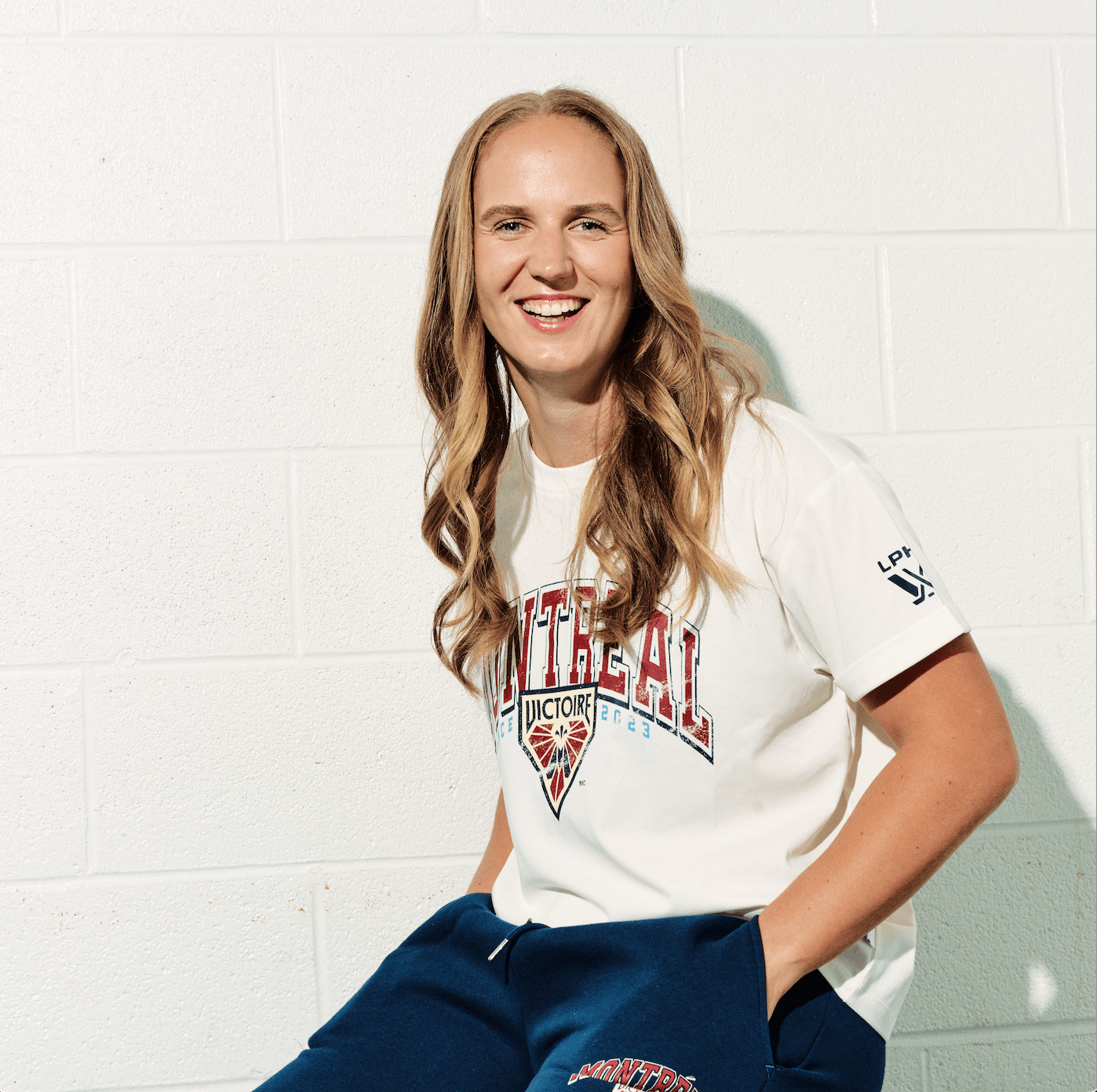 Adult Montreal Victoire CCM Washed City T-Shirt - T-Shirt in S