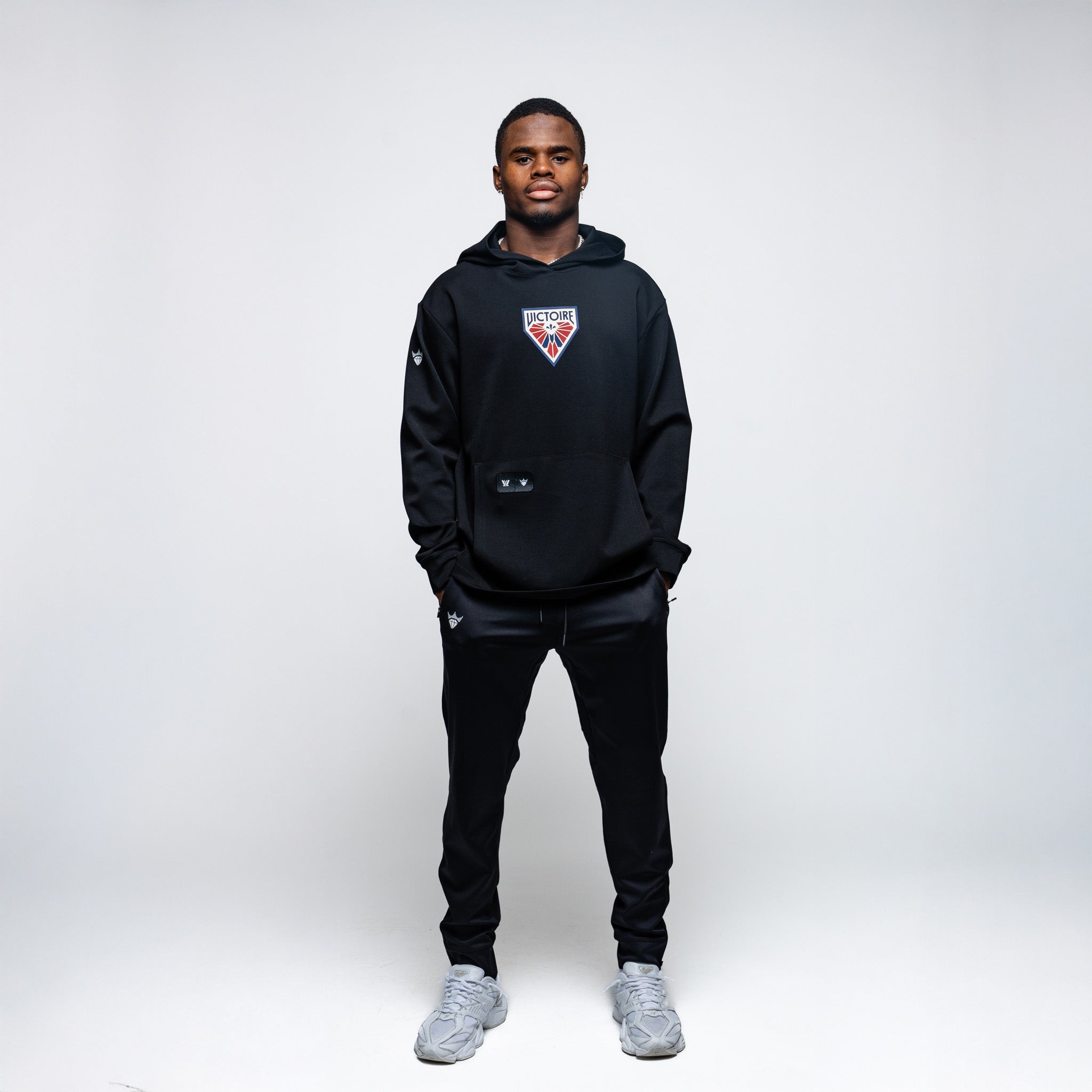 Adult Montreal Victoire Royalty Aura Performance Hoodie - Hoodie in XS