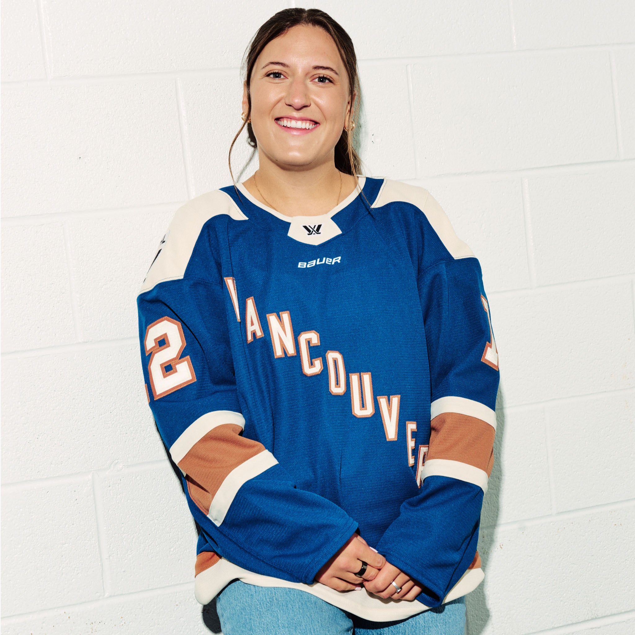 Adult PWHL Vancouver Jenn Gardiner Bauer Replica Home Jersey - Jersey in Blue