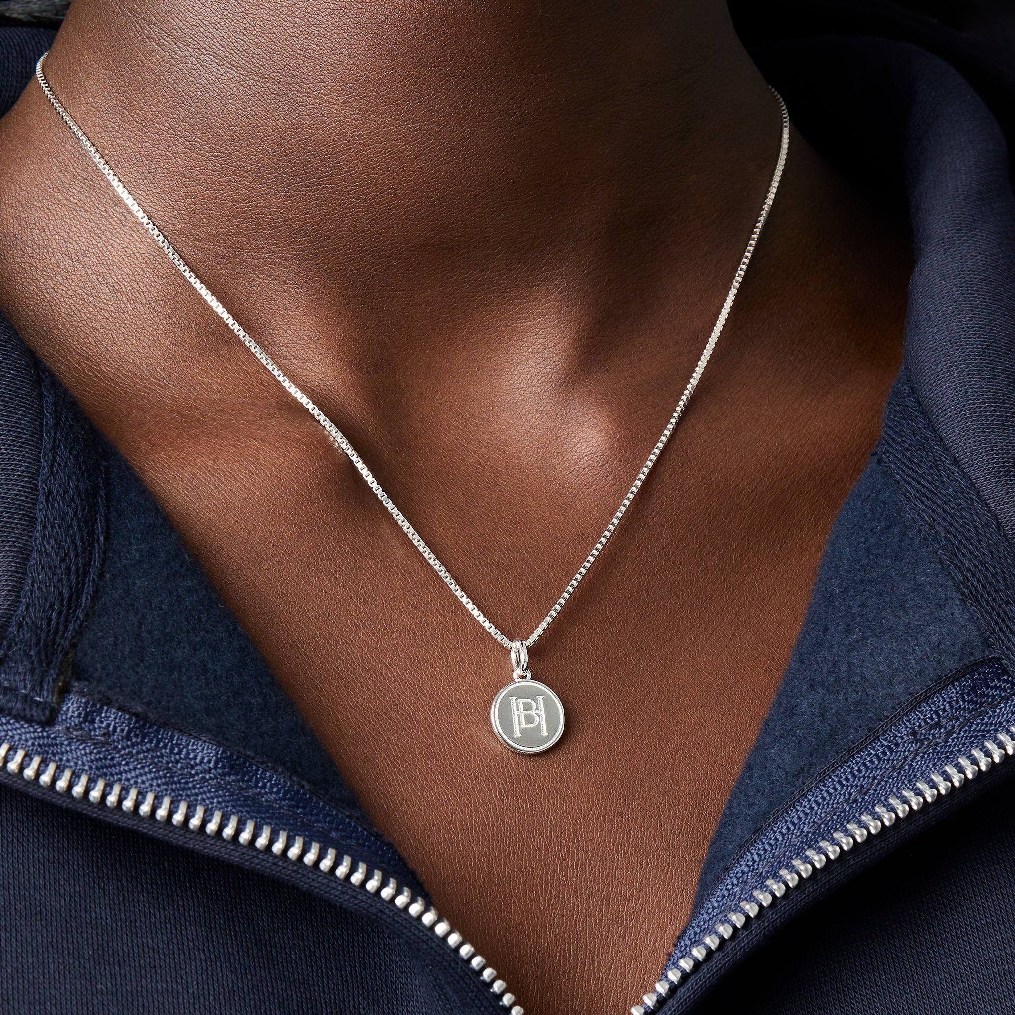 Ottawa Charge Hillberg & Berk Silver Medallion Necklace - Jewelry in Silver