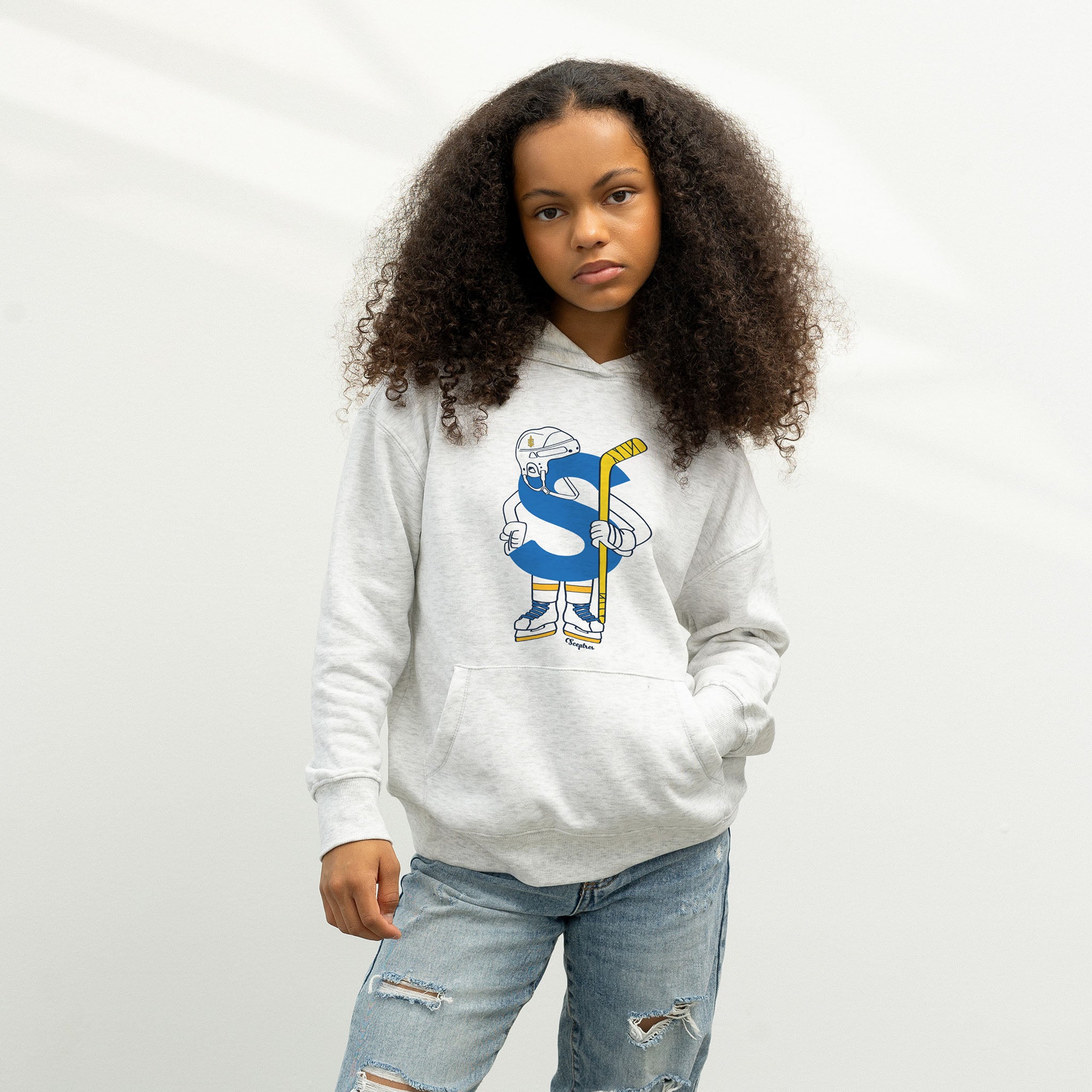 Child wearing the Youth Toronto Sceptres Line Change Graphic Hoodie